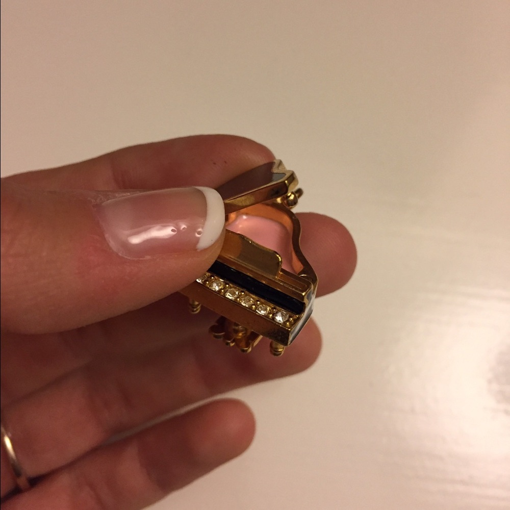 Piano charm