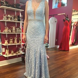 Size 6 Prom Dress