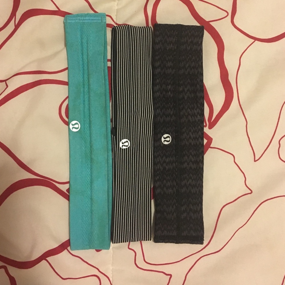 3 Lululemon headbands