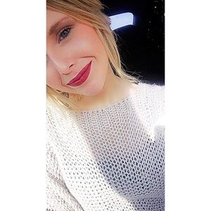 Meet your Posher, Shelbi