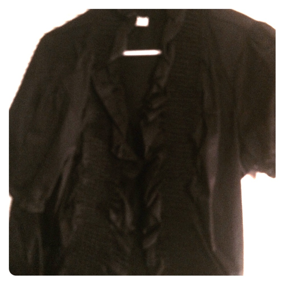 Cato black top with ruffles