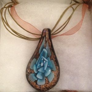 Flower Pendant Necklace