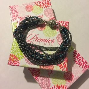 Premier design jewelry💙