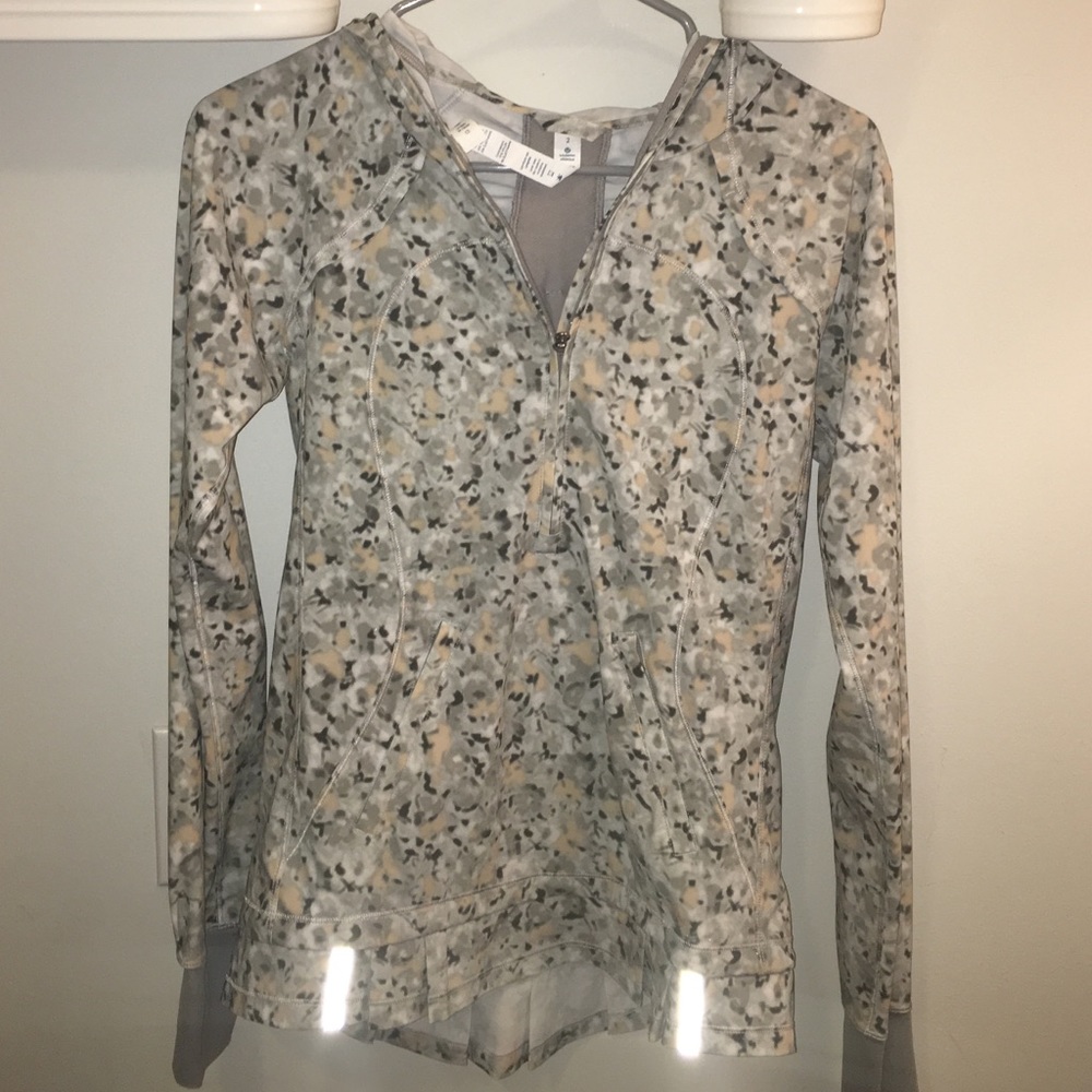 Lululemon 1/4 zip jacket