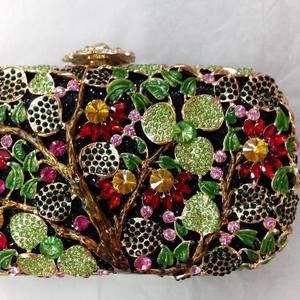 Meet your Posher, Afsoon