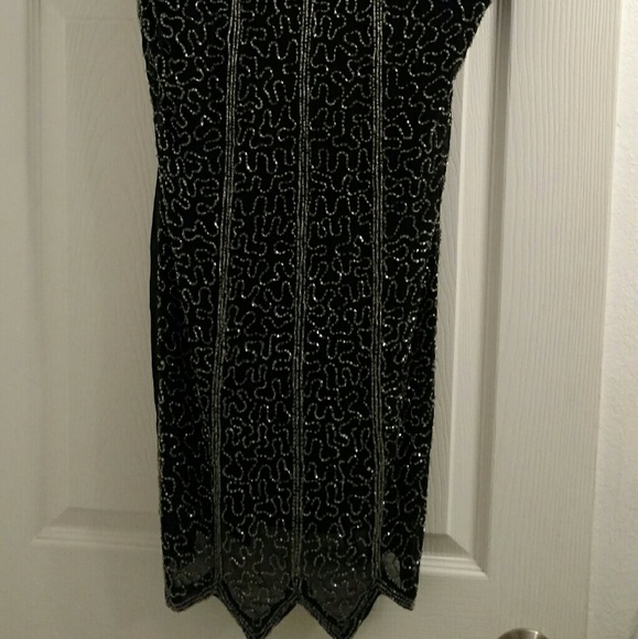 Black cocktail beaded dress - Picture 4 of 4
