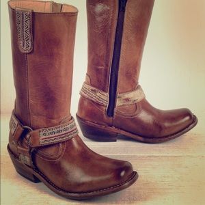 Bed Stu Longing dingo style boot size 7.