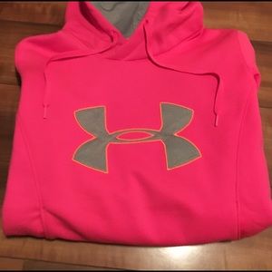 Under Armour Sweatshirt