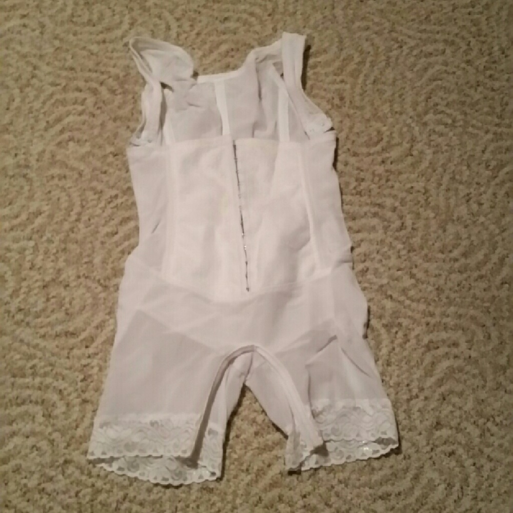 *SOLD* ARDYSS body magic