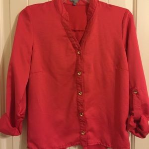 Pink shirt with open back