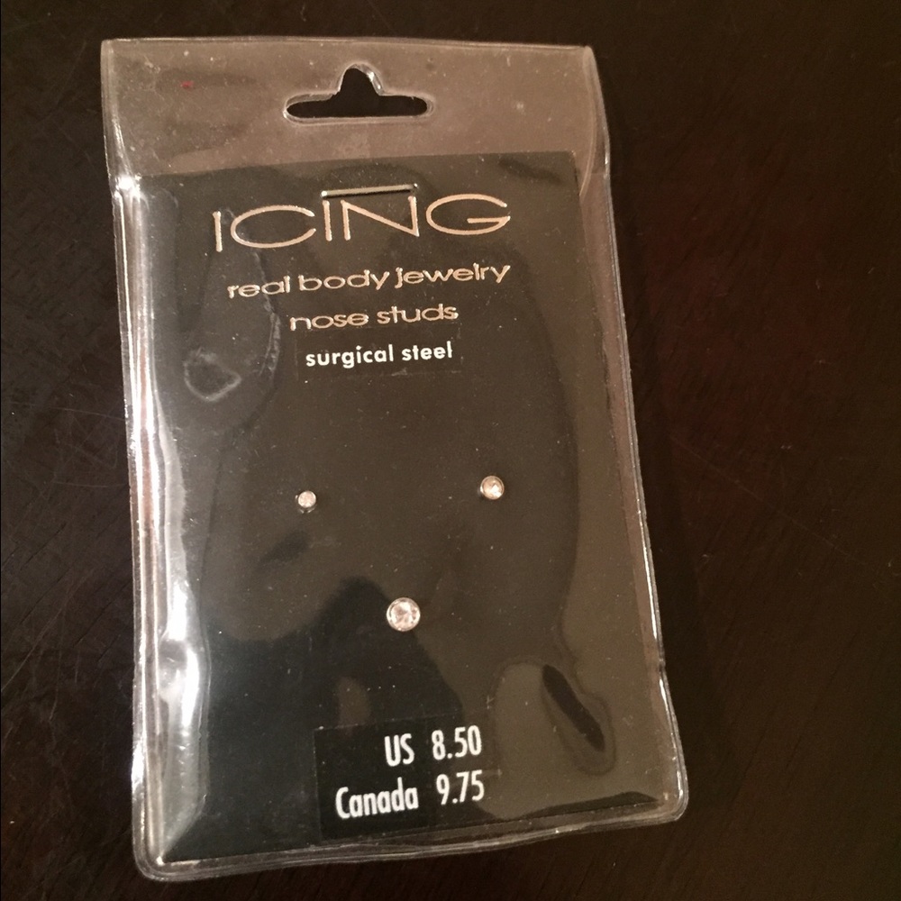NWT nose ring studs