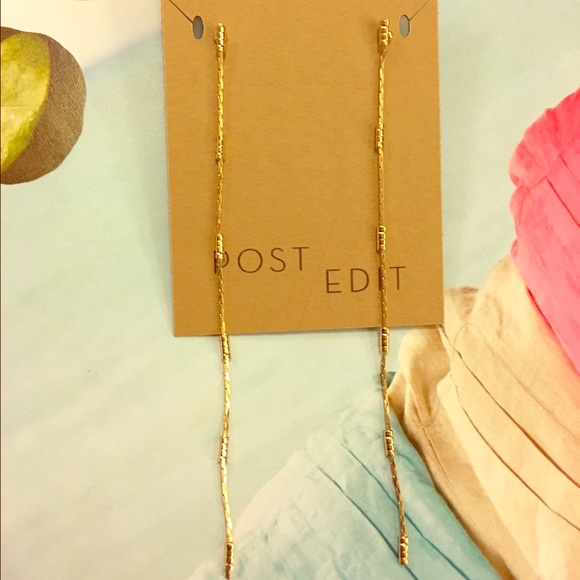 ❤️SALE❤️ON TREND EARINGS ‼️ - Picture 1 of 3
