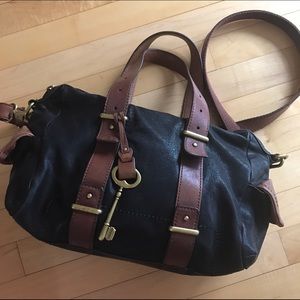 Fossil leather shoulder bag