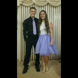 Meet your Posher, Devin