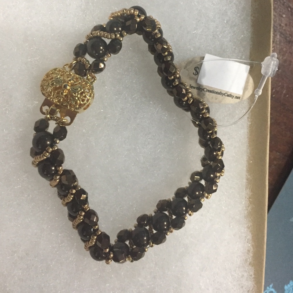 7" beaded beautiful bracelet