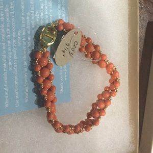 7 1/4 " beautiful beaded bracelet