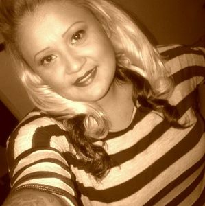 Meet your Posher, Veronica