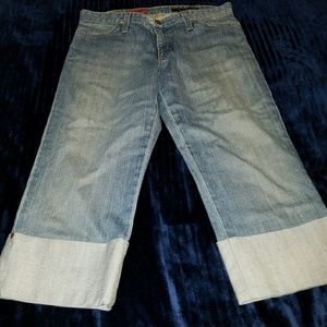 Capri jeans