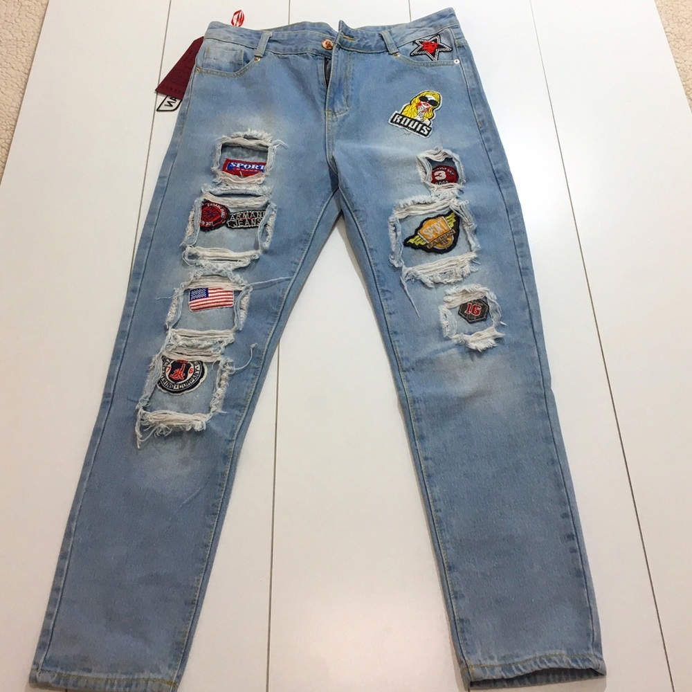 Patches loose fit Denim Jeans 👖💙✌🏼
