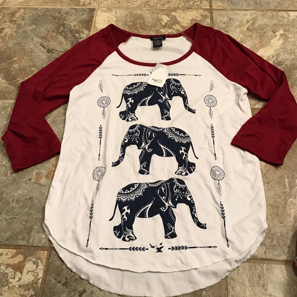Small rue 21 baseball t nwt