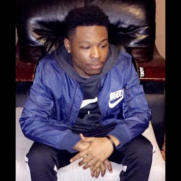 Meet your Posher, Gregory - Picture 1 of 1