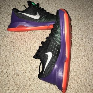 KD 8s