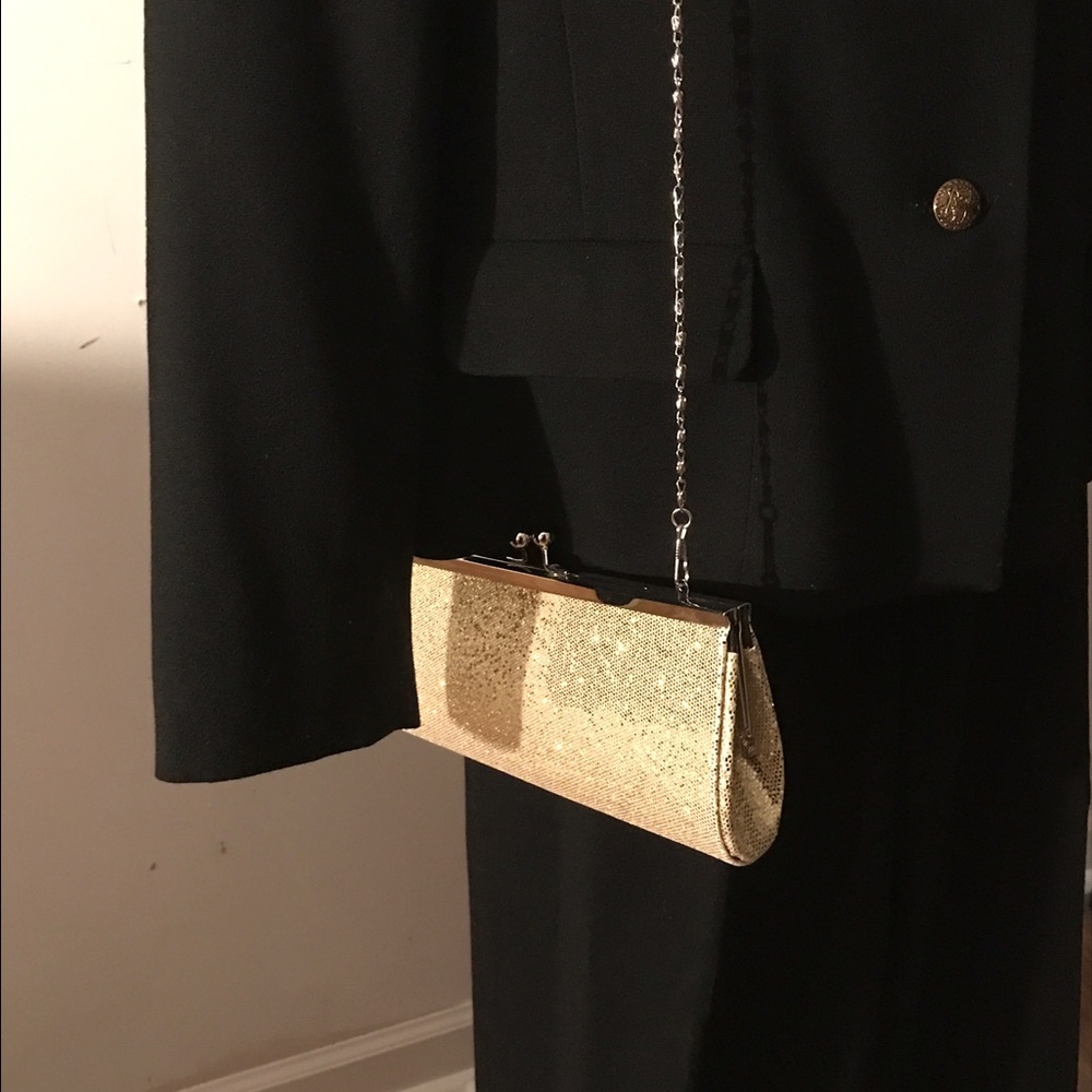 Gold Clutch - Picture 4 of 4