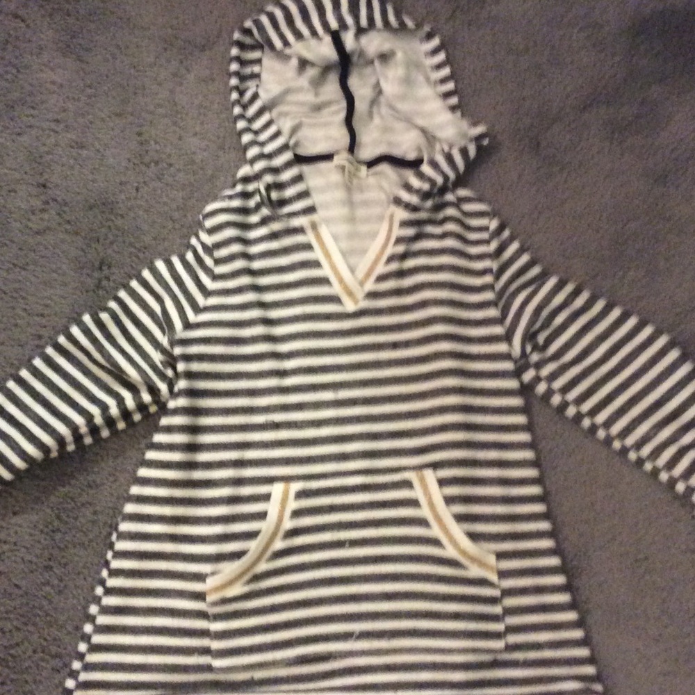 Sweater size m/L