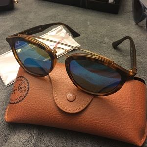 New Ray Bans Gatsby II --with case and clothe