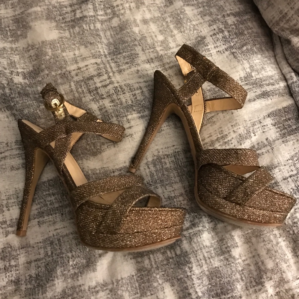 Sparkled Brown & Gold Heels!