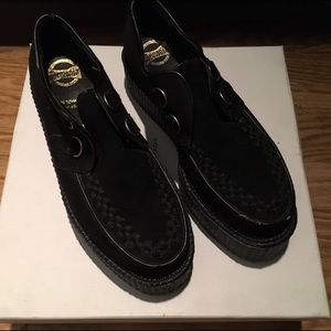 DEMONIA by Pleaser Black Suede Creeper