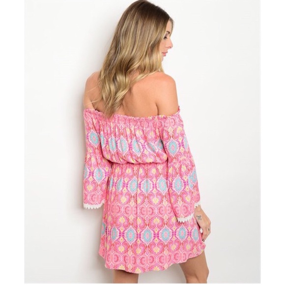 Off the Shoulder Boho Pink Paisley Dress - Picture 3 of 3