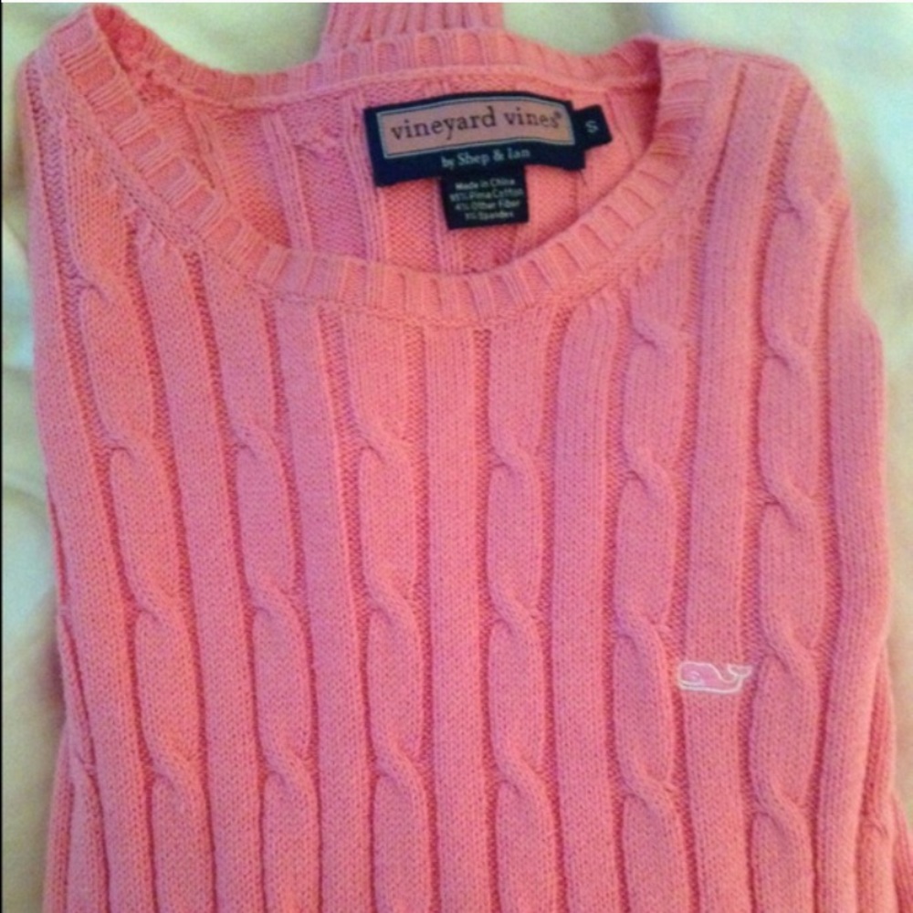 Pink vineyard vines sweater