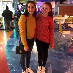 Meet your Posher, Melissa