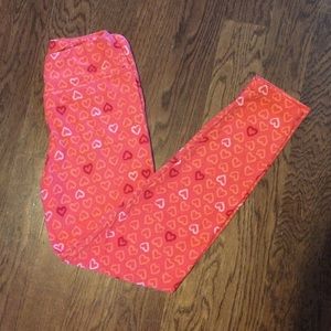 ‼️ Sale ‼️ Lularoe Valentine Heart Os Leggings 💕