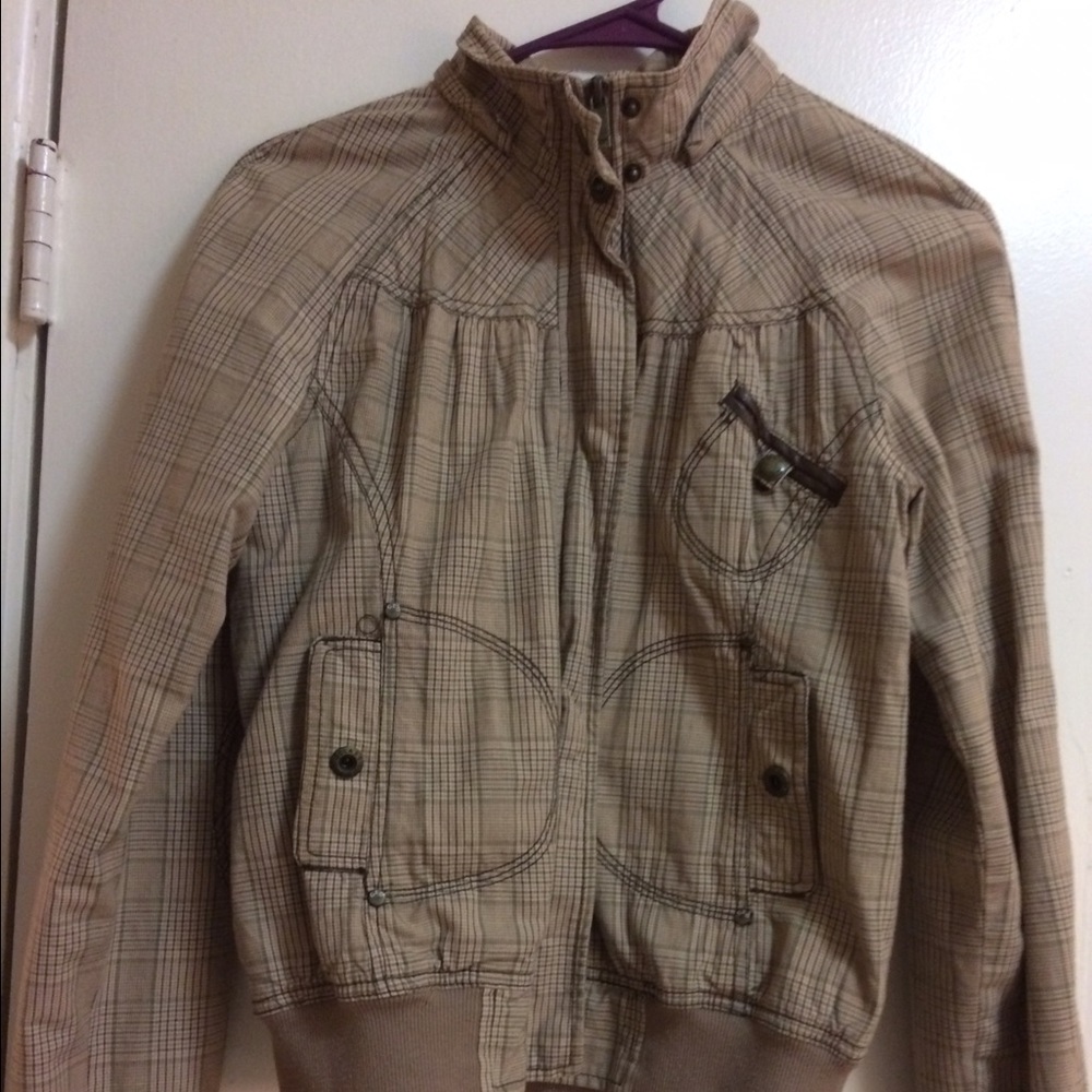 Coat - Picture 2 of 3