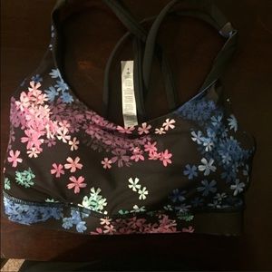 NWOT Lululemon energy bra