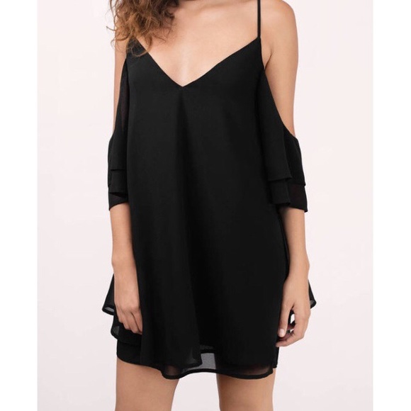 Black Dress - Picture 1 of 4