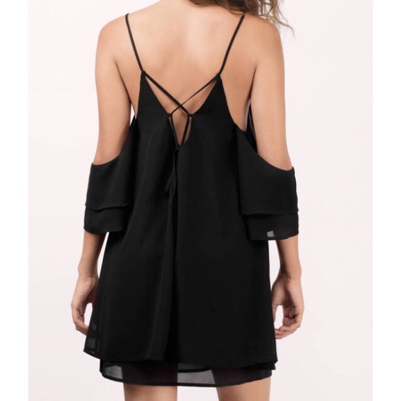 Black Dress - Picture 2 of 4