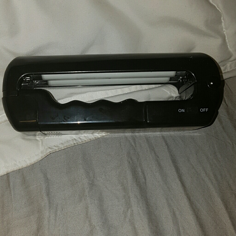 Seche ultra-v uv lamp for gel nail polish