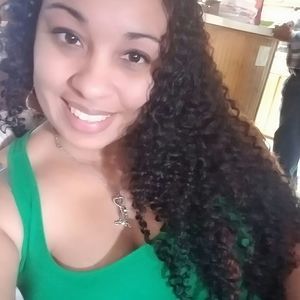 Meet your Posher, Joy