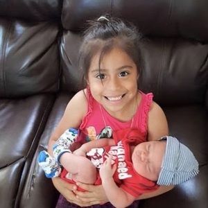 Meet your Posher, Aracely