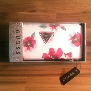 NIB Guess Floral Wristlet Wallet