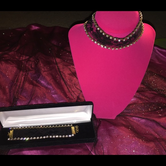  Sale Gorgeous Lace & Rhinestone Choker CCO - Picture 4 of 4