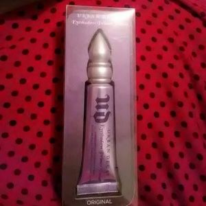 Urban Decay eyeshadow primer potion