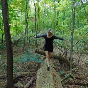 Meet your Posher, Chloe