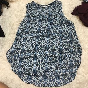 Floral print sleeveless top