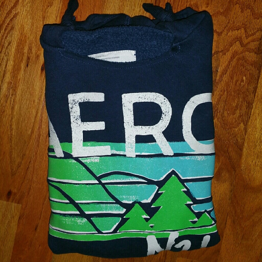 Aeropostale large hooded sweater