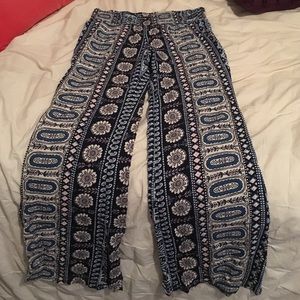 Billabong floral pants