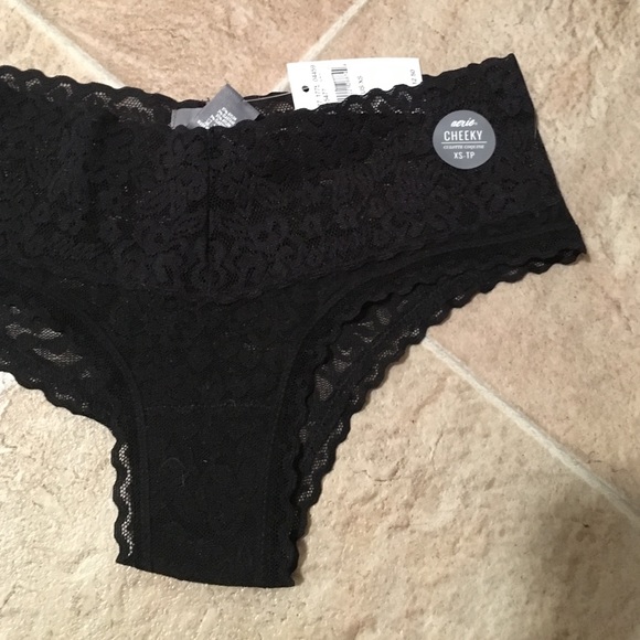 SOLD NWT aerie XS panty bundle - Picture 3 of 4